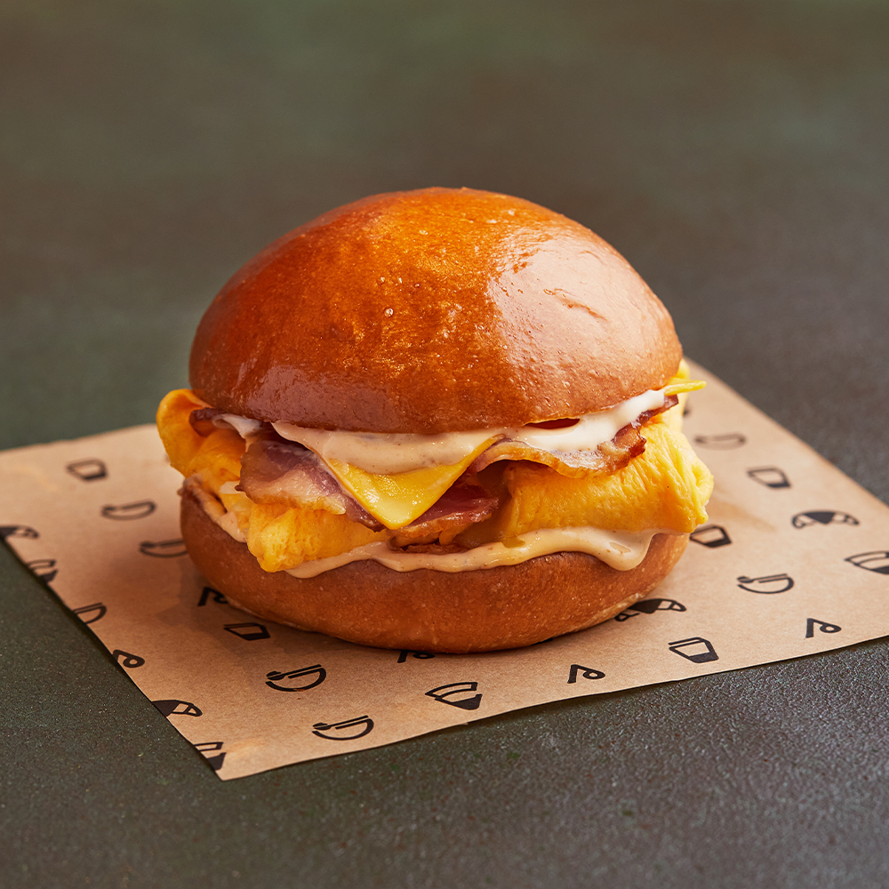 La Brioche Bacon & Cheese