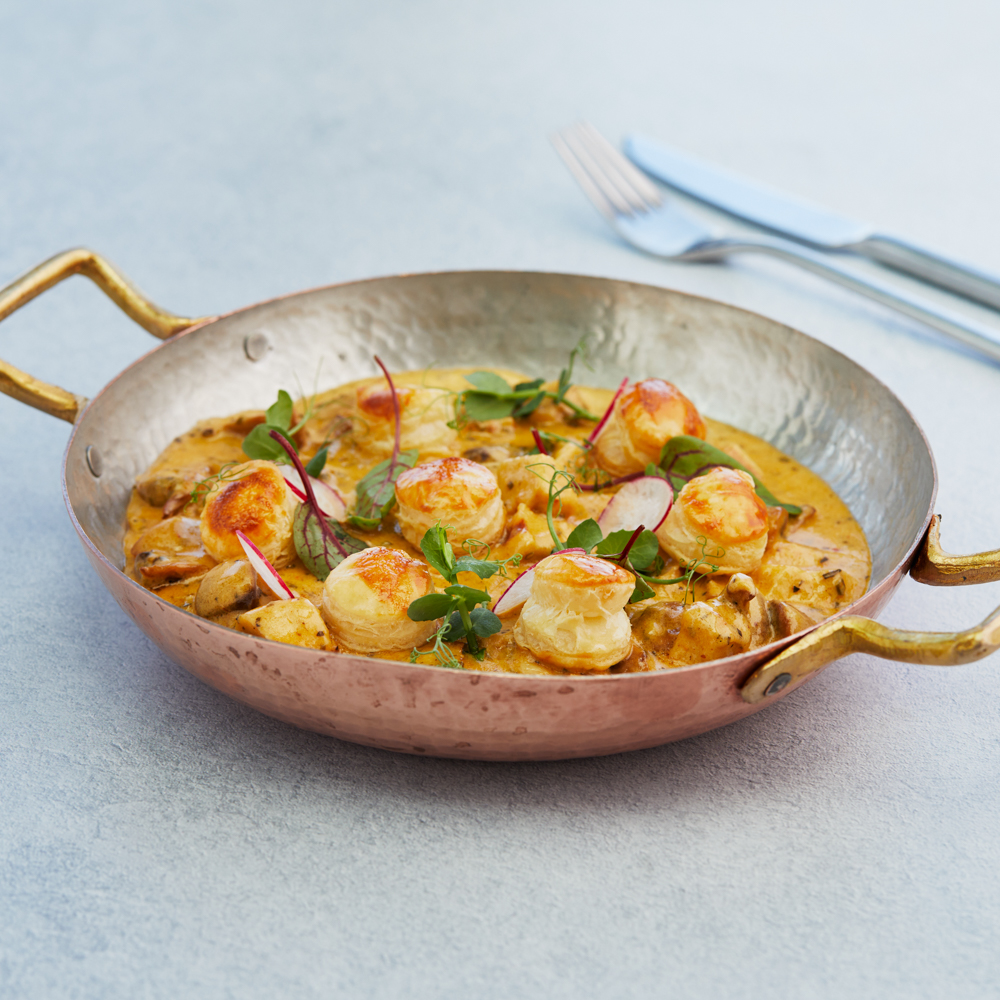 Saddle Petit Puffs