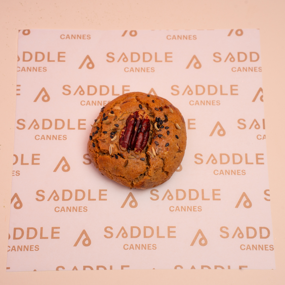 Dates & Pecan Cookie