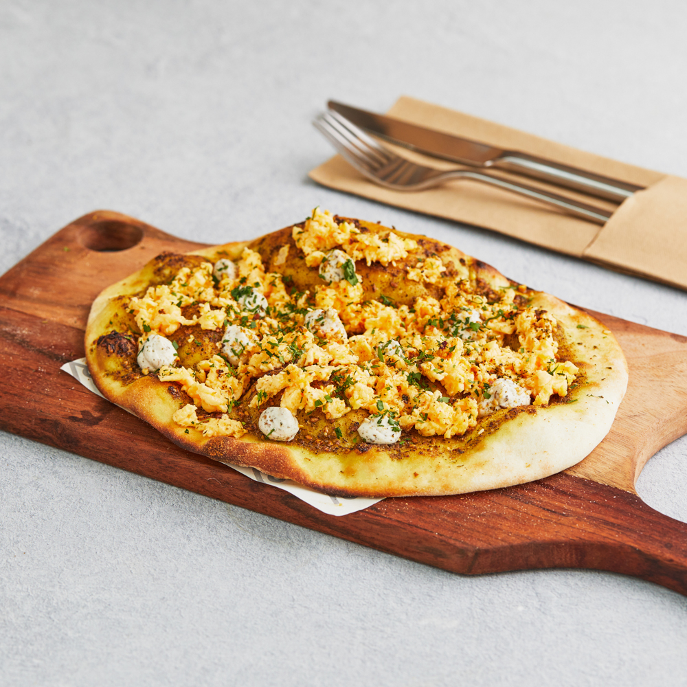 Zaatar egg flatbread