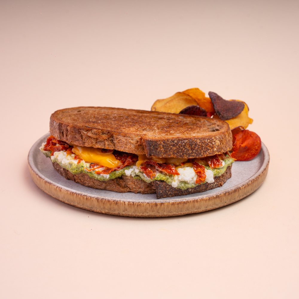 Pesto & Sundried Tomato