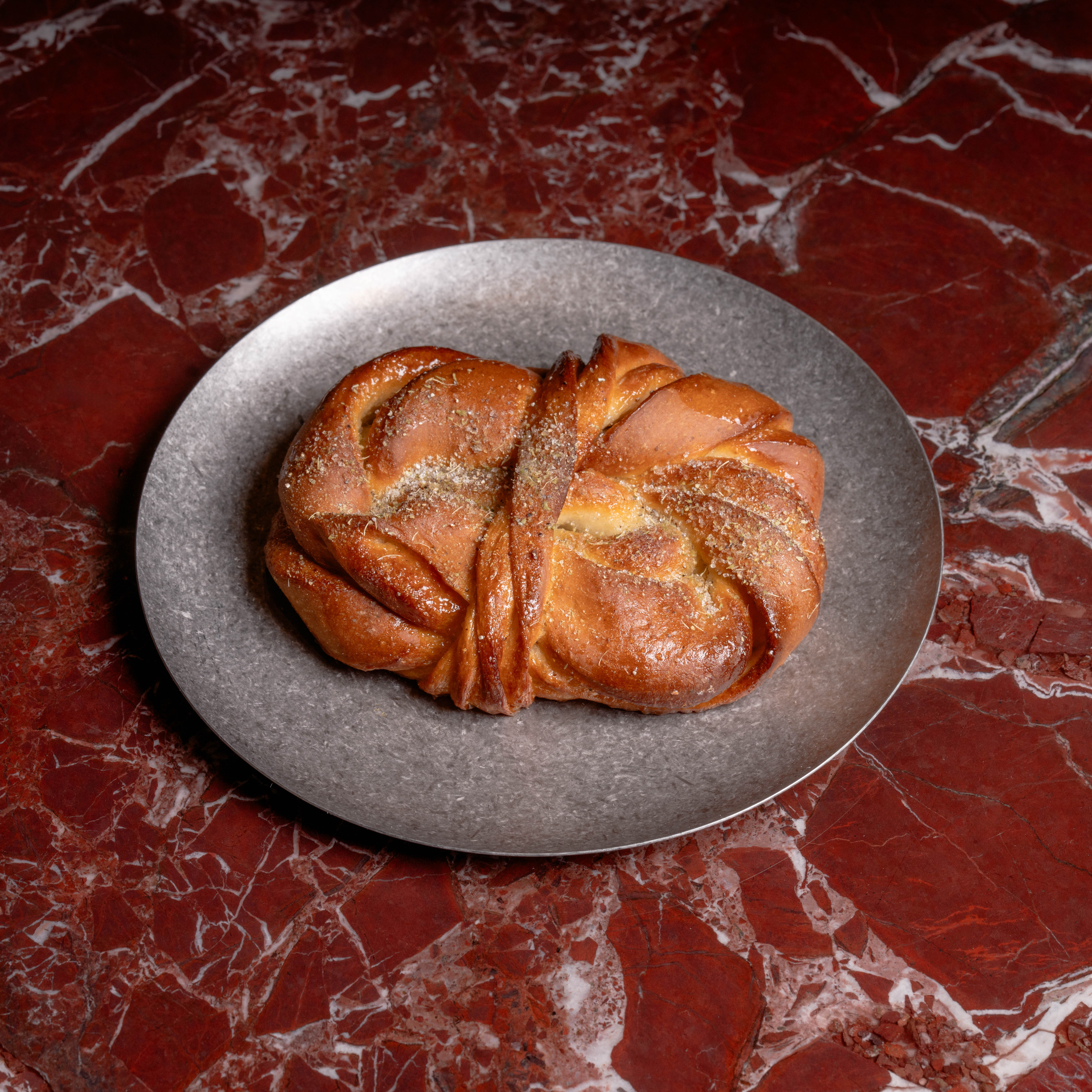 Cardamom Bun