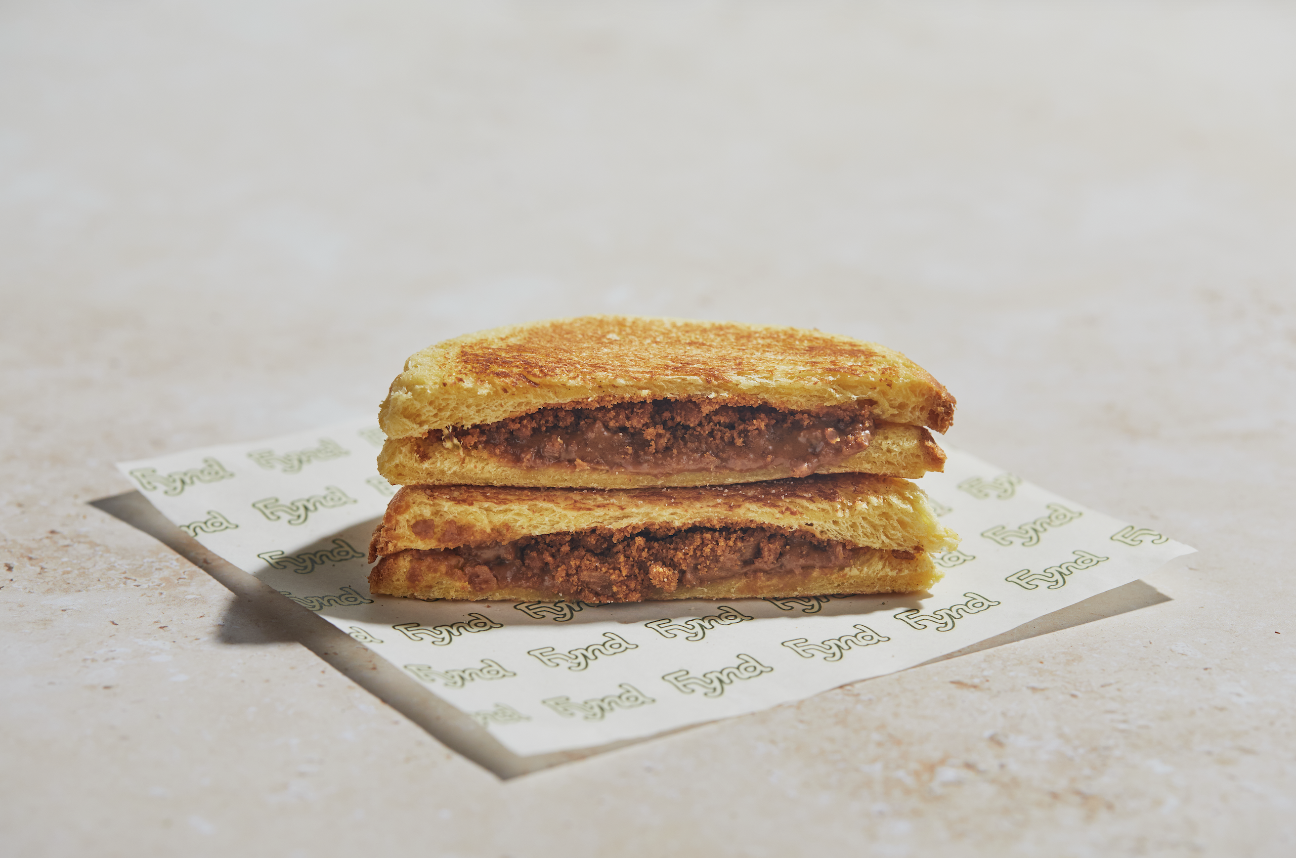 Crunchy Lotus Pocket Sandwich